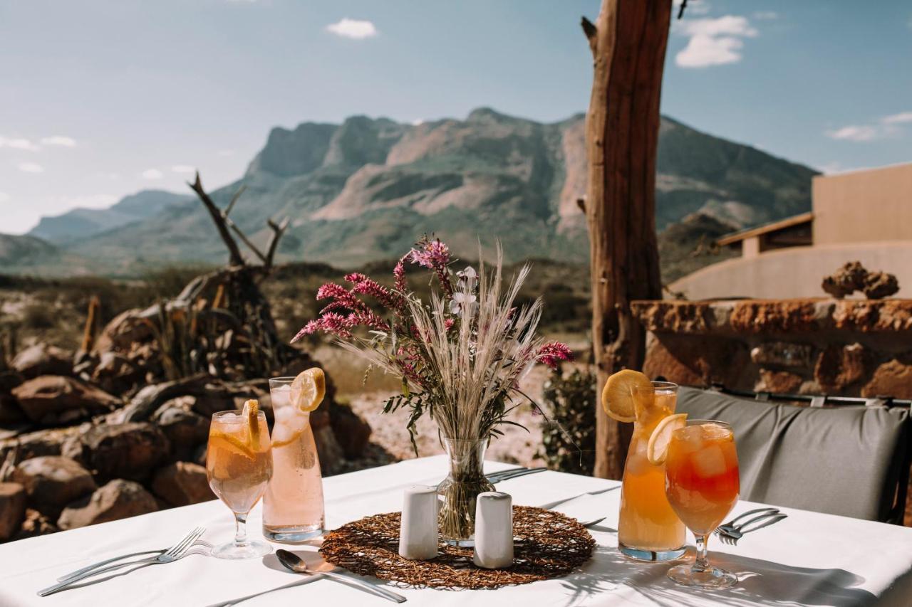 Hohenstein Lodge Usakos ภายนอก รูปภาพ